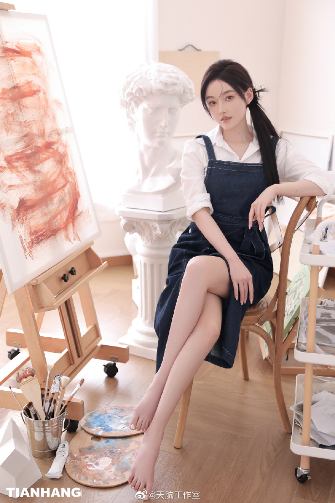 来不及踏入花海 那就用颜料将浪漫封存