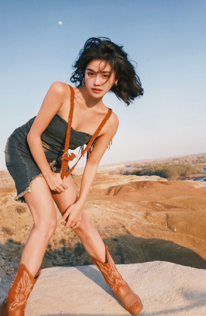 当时的月亮 @山楂卷er_