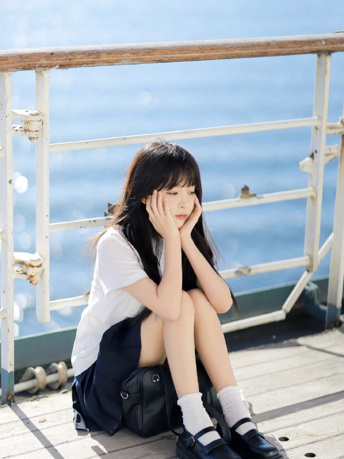 全球精英摄影我的愿望不多，只希望你能快乐‎|•'-'•)و✧