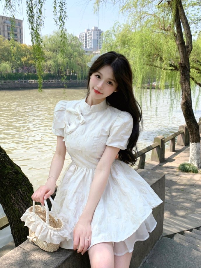 希望每一笔绘画都是澄净的未来 (合肥)